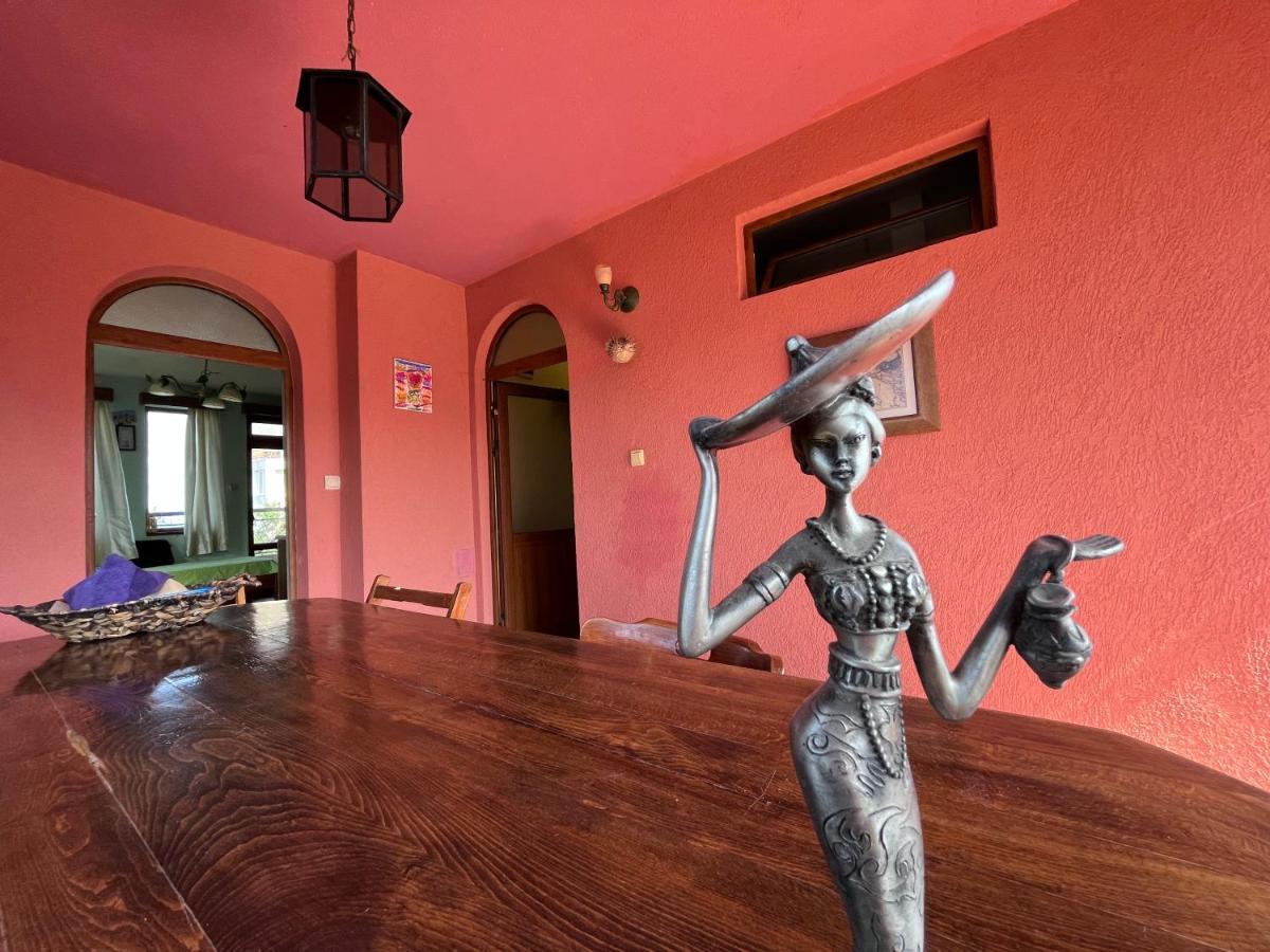 Brunette Beauties Guesthouse & Studio Sinemorets Extérieur photo